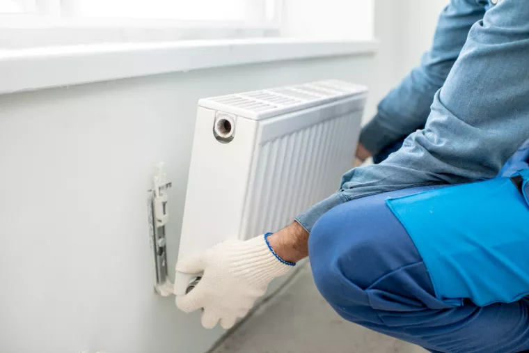 Où placer un radiateur dans une chambre mansardée ?, Juziers, MAX'AIR ENERGIE
